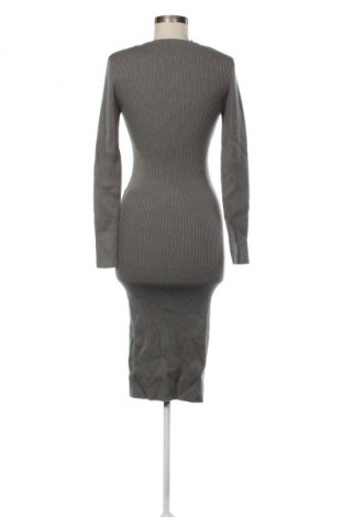 Kleid Decjuba, Größe M, Farbe Grün, Preis 34,99 €