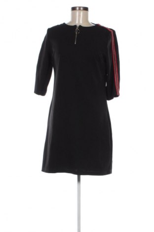 Rochie Lola & Liza, Mărime M, Culoare Negru, Preț 122,45 Lei