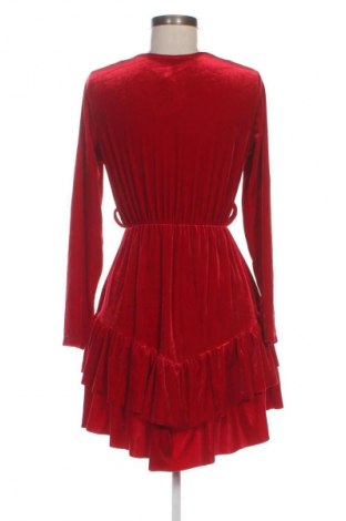 Kleid NEW COLLECTION, Größe M, Farbe Rot, Preis 33,99 €