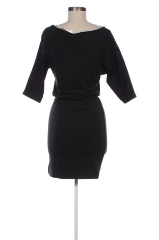 Kleid Object, Größe S, Farbe Schwarz, Preis 30,99 €