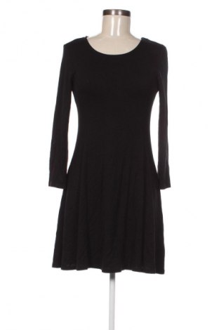 Kleid Pimkie, Größe M, Farbe Schwarz, Preis 7,99 €