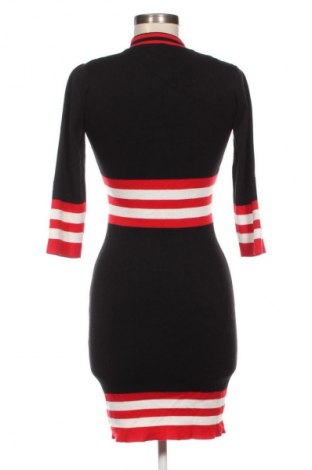 Kleid Qed London, Größe M, Farbe Mehrfarbig, Preis 10,99 €