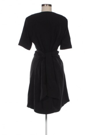 Kleid Selected Femme, Größe M, Farbe Schwarz, Preis 14,99 €