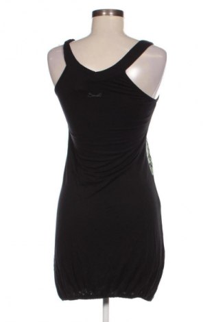 Kleid Smash, Größe M, Farbe Mehrfarbig, Preis 16,69 €