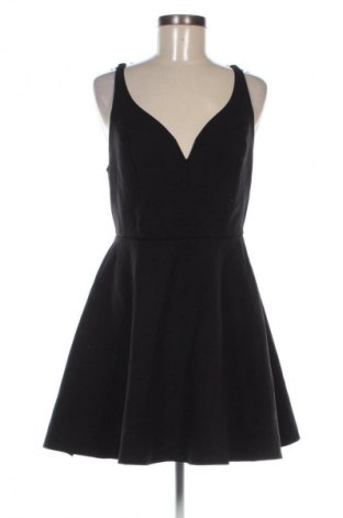 Kleid Urban Outfitters, Größe L, Farbe Schwarz, Preis 18,99 €