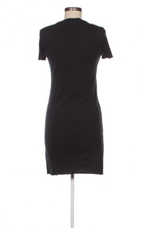 Рокля Vero Moda, Размер S, Цвят Черен, Цена 20,99 лв.