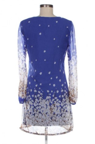 Kleid Yumi, Größe M, Farbe Blau, Preis € 23,99