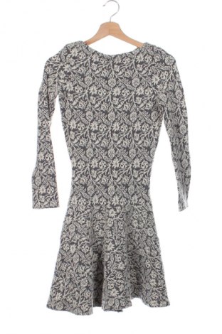 Rochie Zara, Mărime XS, Culoare Bej, Preț 33,99 Lei