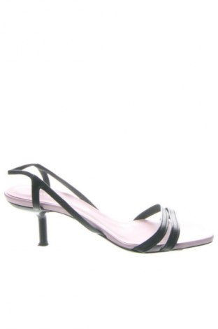 Σανδάλια Emporio Armani, Μέγεθος 36, Χρώμα Μαύρο, Τιμή 163,00 €