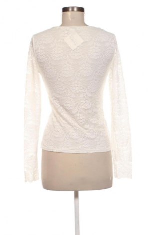 Női blúz Amisu, Méret M, Szín Fehér, Ár 2 059 Ft