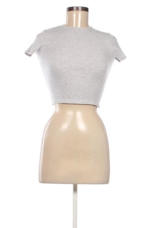 Damen Shirt Bershka, Größe S, Farbe Grau, Preis € 10,00