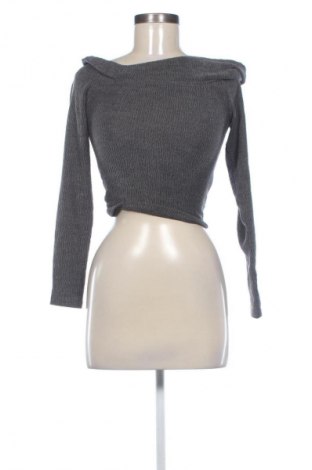 Дамска блуза Bershka, Размер XS, Цвят Сив, Цена 10,00 €