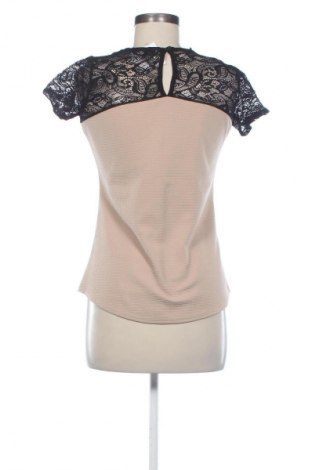 Γυναικεία μπλούζα Cf, Μέγεθος S, Χρώμα Πολύχρωμο, Τιμή 10,00 €