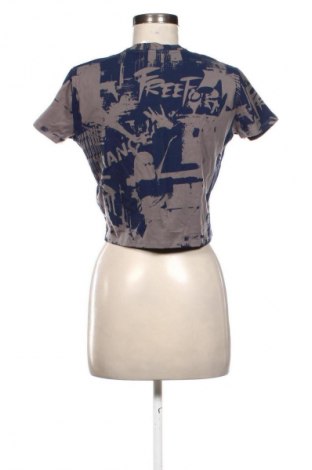 Damen Shirt Cropp, Größe L, Farbe Mehrfarbig, Preis 14,00 €