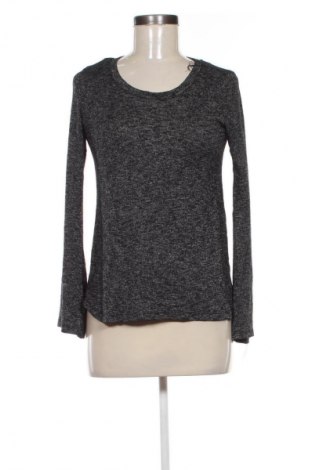 Damen Shirt Gina Tricot, Größe S, Farbe Mehrfarbig, Preis € 4,99