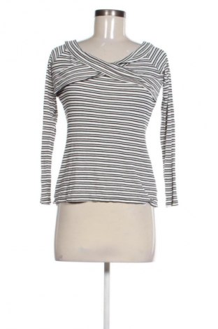 Damen Shirt Guess, Größe M, Farbe Mehrfarbig, Preis 25,00 €