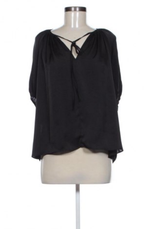 Dámská halenka H&M, Velikost S, Barva Černá, Cena  275,00 Kč