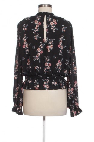 Γυναικεία μπλούζα H&M Divided, Μέγεθος M, Χρώμα Πολύχρωμο, Τιμή 4,99 €