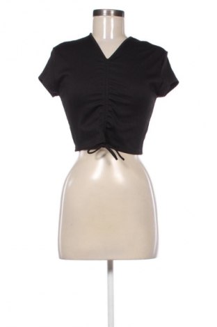 Damen Shirt H&M Divided, Größe M, Farbe Schwarz, Preis 10,00 €