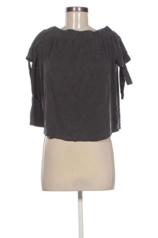 Damen Shirt Mohito, Größe M, Farbe Grau, Preis 10,00 €