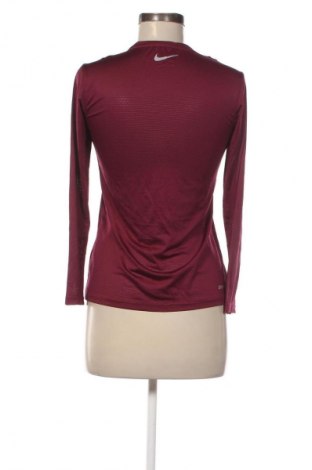 Dámská halenka Nike, Velikost M, Barva Fialová, Cena  459,00 Kč