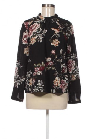 Γυναικεία μπλούζα ONLY, Μέγεθος M, Χρώμα Πολύχρωμο, Τιμή 5,99 €