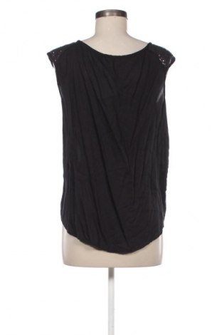 Dámská halenka Orsay, Velikost S, Barva Černá, Cena  275,00 Kč