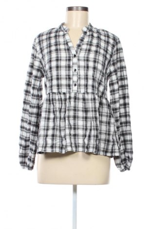 Дамска блуза Primark, Размер M, Цвят Многоцветен, Цена 3,06 €