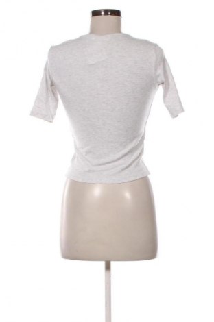 Damen Shirt Pull&Bear, Größe S, Farbe Grau, Preis 10,00 €
