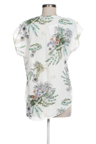 Γυναικεία μπλούζα Sateen, Μέγεθος M, Χρώμα Πολύχρωμο, Τιμή 10,00 €