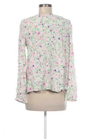 Damen Shirt Selected Femme, Größe XS, Farbe Mehrfarbig, Preis 61,99 €