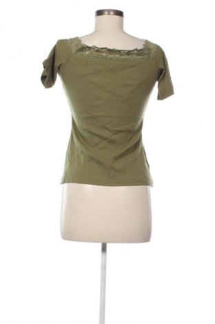 Bluză de femei Set, Mărime M, Culoare Verde, Preț 294,99 Lei