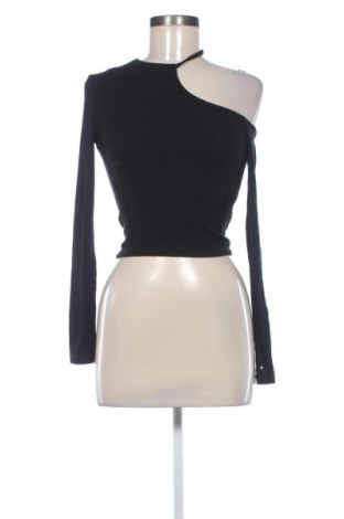 Γυναικεία μπλούζα Stradivarius, Μέγεθος XS, Χρώμα Μαύρο, Τιμή 9,70 €