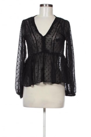 Damen Shirt Stradivarius, Größe S, Farbe Schwarz, Preis 5,99 €