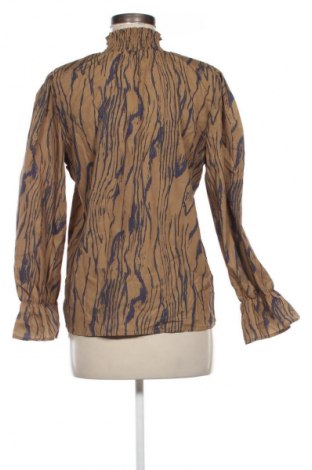 Дамска блуза Unbranded, Размер M, Цвят Многоцветен, Цена 2,55 €