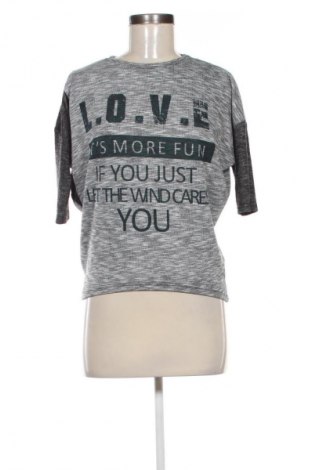 Γυναικεία μπλούζα Unbranded, Μέγεθος S, Χρώμα Πολύχρωμο, Τιμή 10,00 €