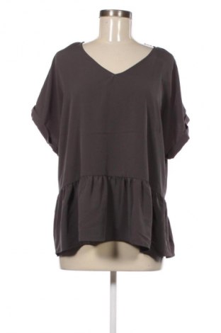 Damen Shirt Unbranded, Größe XXL, Farbe Grau, Preis 10,99 €