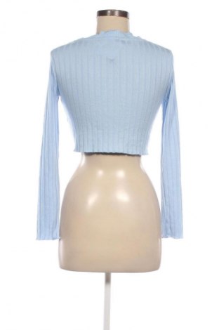 Damen Strickjacke Bershka, Größe XS, Farbe Blau, Preis 7,99 €