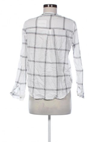 Дамска риза ONLY, Размер S, Цвят Многоцветен, Цена 4,09 €