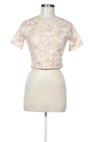 Дамска тениска Adidas, Размер M, Цвят Многоцветен, Цена 11,75 €