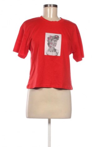 Damski T-shirt Cropp, Rozmiar S, Kolor Czerwony, Cena 49,34 zł