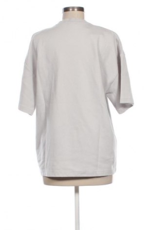 Γυναικείο t-shirt FSBN, Μέγεθος M, Χρώμα Γκρί, Τιμή 8,68 €