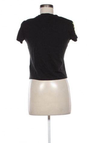 Дамска тениска Fb Sister, Размер S, Цвят Черен, Цена 9,00 €