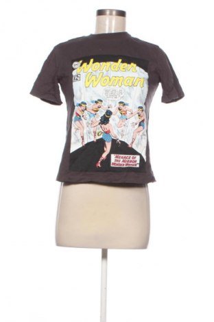 Γυναικείο t-shirt H&M, Μέγεθος XS, Χρώμα Πολύχρωμο, Τιμή 5,99 €