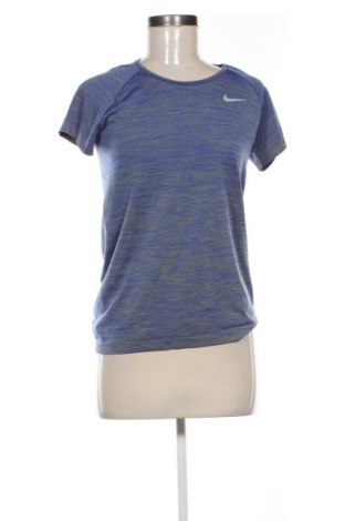 Damen T-Shirt Nike, Größe M, Farbe Mehrfarbig, Preis 14,99 €