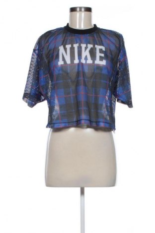 Дамска тениска Nike, Размер S, Цвят Многоцветен, Цена 12,27 €