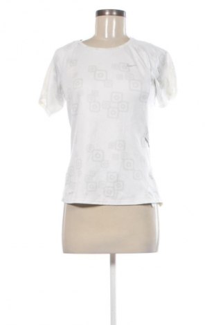 Damen T-Shirt Nike, Größe S, Farbe Weiß, Preis € 16,99