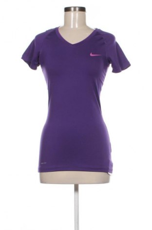 Дамска тениска Nike, Размер S, Цвят Лилав, Цена 12,78 €