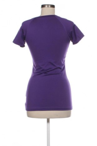 Дамска тениска Nike, Размер S, Цвят Лилав, Цена 12,78 €