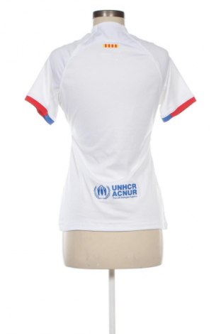 Női póló Nike, Méret S, Szín Fehér, Ár 6 459 Ft